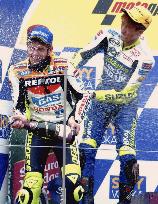 (2)Rossi wins Japanese Grand Prix